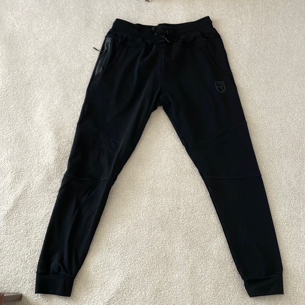 Rise jogger style Mens sweatpants, large